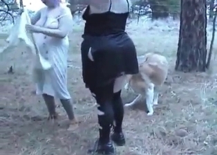 Fat zoophile and dog in perfect zoophilia XXX